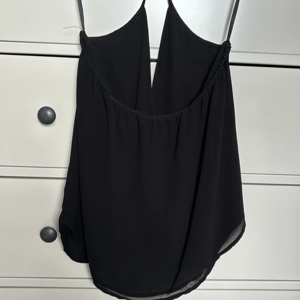 Black halter top - Picture 3 of 3